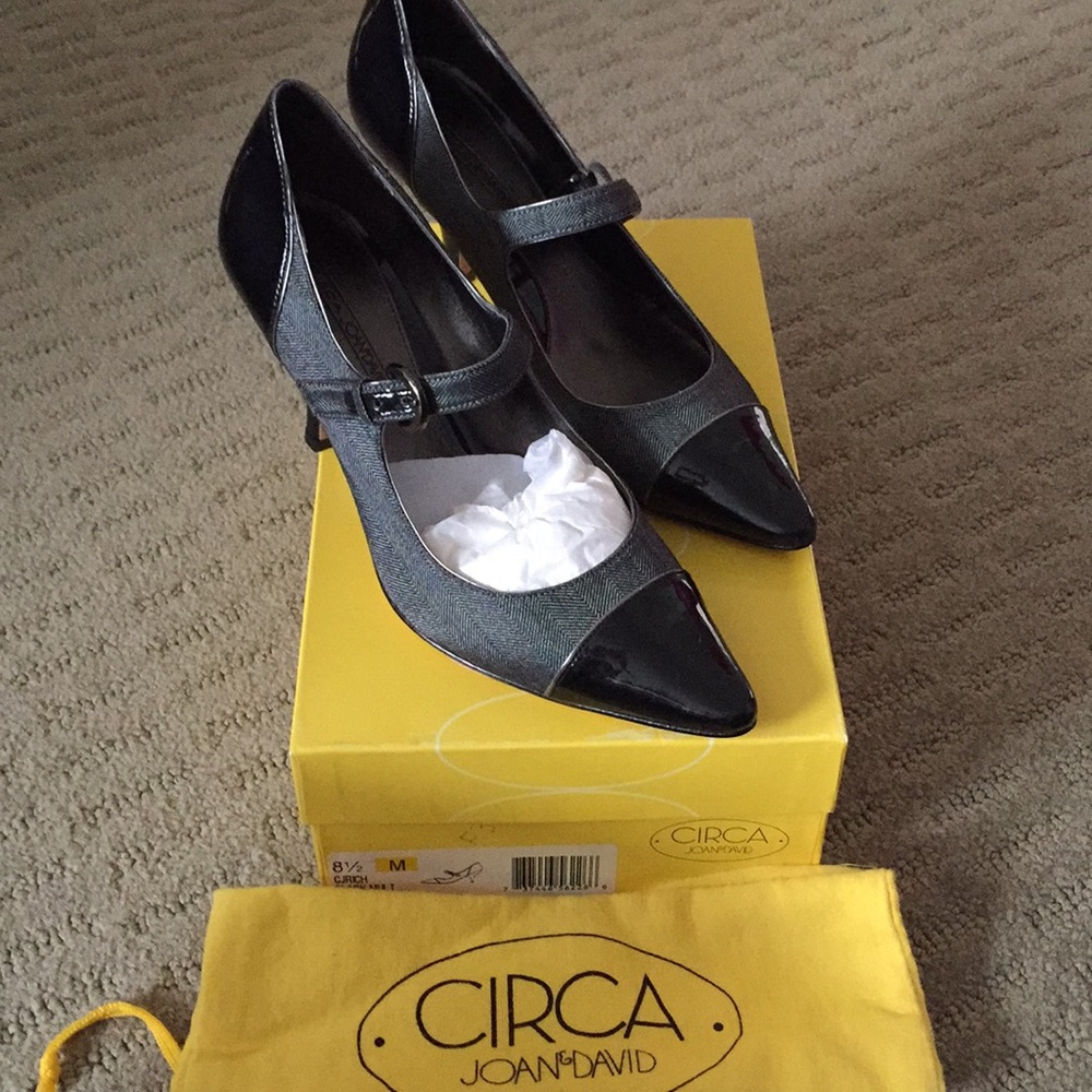 Circa Joan & David Shoes